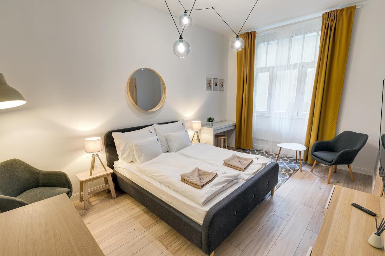 d.Five Rózsa Apartment Budapeste Exterior foto